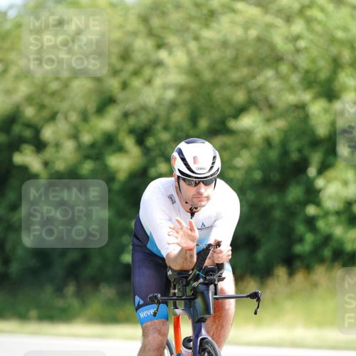 21.06.2026 - Viking Triathlon Michael Burmester http://msf.ph/oto/9887175 21.06.2026 11:31:47 Radfahren 14, 80, 88, 109, 156, 195, 206, 302, 325, 334, 379, 379, 383, 446, 454, 461, 528, 542, 579 meine-sportfotos.de