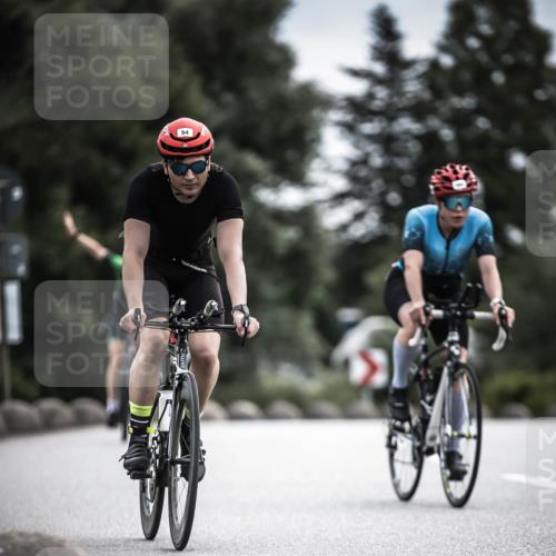 21.06.2026 - 29. Vierlanden-Triathlon H.Heesch http://msf.ph/oto/9887179 21.06.2026 10:43:14 Radfahren 19, 54, 96, 167, 259, 260, 392, 443, 447, 448, 467 meine-sportfotos.de