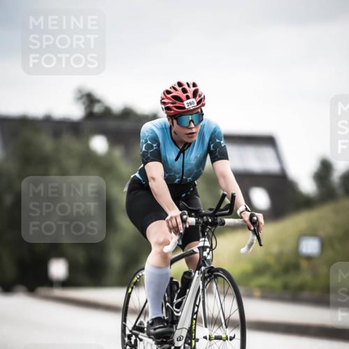 21.06.2026 - 29. Vierlanden-Triathlon H.Heesch http://msf.ph/oto/9887188 21.06.2026 10:43:14 Radfahren 19, 54, 96, 167, 259, 260, 392, 443, 447, 448, 467 meine-sportfotos.de