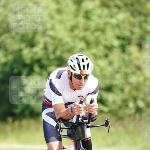 21.06.2026 - Viking Triathlon Michael Burmester http://msf.ph/oto/9887222 21.06.2026 11:31:50 Radfahren 14, 80, 88, 156, 195, 206, 302, 334, 379, 461, 542, 579 meine-sportfotos.de