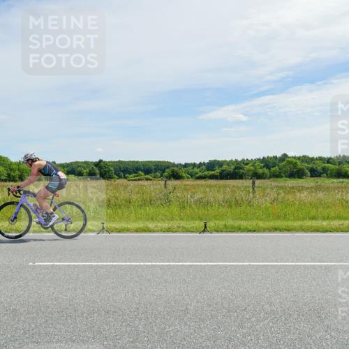 21.06.2026 - Viking Triathlon Michael Burmester http://msf.ph/oto/9887227 21.06.2026 11:55:57 Radfahren 14, 52, 133, 147, 262, 360, 439, 486, 505, 637 meine-sportfotos.de