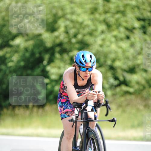 21.06.2026 - Viking Triathlon Michael Burmester http://msf.ph/oto/9887253 21.06.2026 11:32:29 Radfahren 22, 33, 114, 151, 153, 168, 193, 351, 392, 398, 400, 415, 447, 511, 530, 627, 636, 637, 666 meine-sportfotos.de