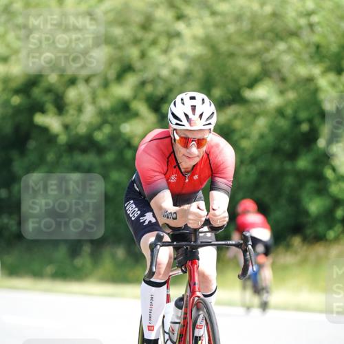 21.06.2026 - Viking Triathlon Michael Burmester http://msf.ph/oto/9887322 21.06.2026 11:32:51 Radfahren 33, 71, 107, 137, 151, 233, 243, 248, 274, 392, 398, 414, 415, 550, 574, 627, 636, 637, 641 meine-sportfotos.de
