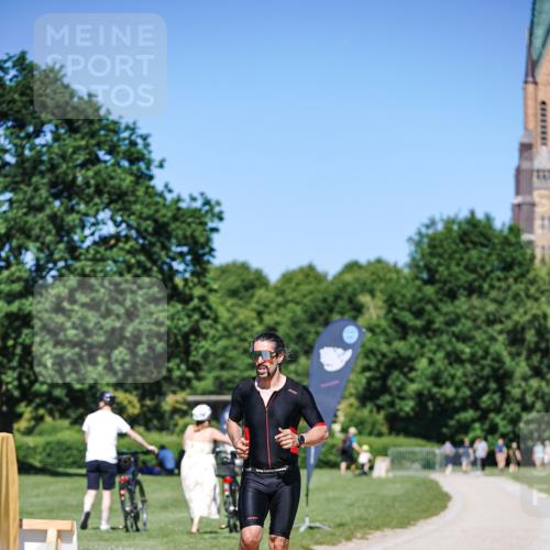 21.06.2026 - Viking Triathlon Michael Burmester http://msf.ph/oto/9887341 21.06.2026 16:24:59 Radfahren  meine-sportfotos.de
