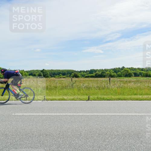 21.06.2026 - Viking Triathlon Michael Burmester http://msf.ph/oto/9887351 21.06.2026 11:57:22 Radfahren 25, 134, 137, 158, 190, 344, 369, 388, 449, 547, 575, 630 meine-sportfotos.de