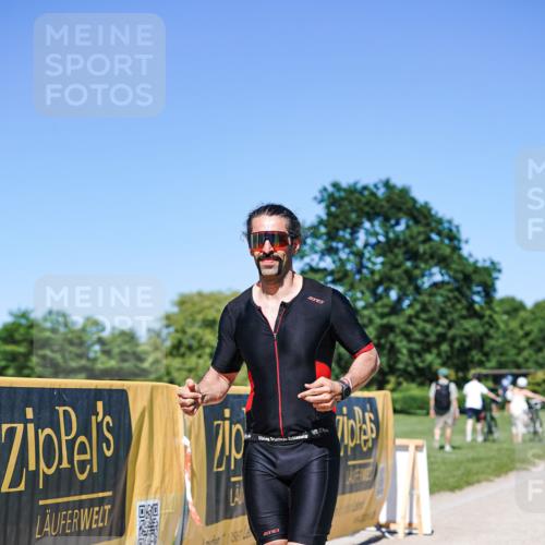 21.06.2026 - Viking Triathlon Michael Burmester http://msf.ph/oto/9887390 21.06.2026 16:25:05 Radfahren  meine-sportfotos.de