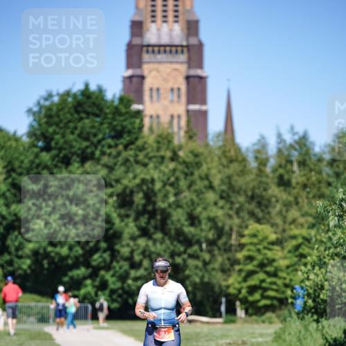 21.06.2026 - Viking Triathlon Michael Burmester http://msf.ph/oto/9887395 21.06.2026 16:27:14 Radfahren  meine-sportfotos.de