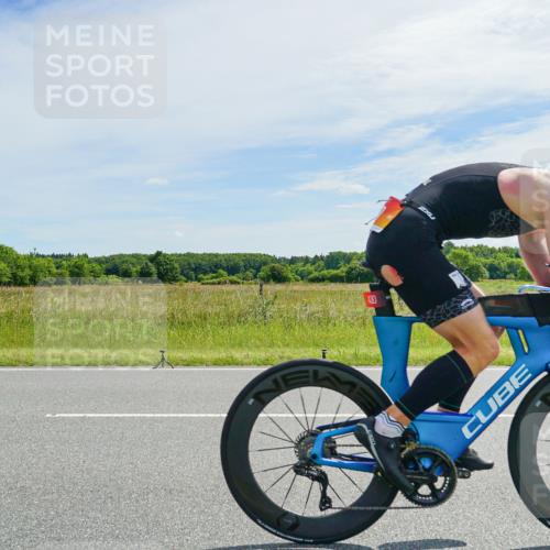 21.06.2026 - Viking Triathlon Michael Burmester http://msf.ph/oto/9887411 21.06.2026 11:58:09 Radfahren 54, 192, 275, 430, 453, 605, 667 meine-sportfotos.de