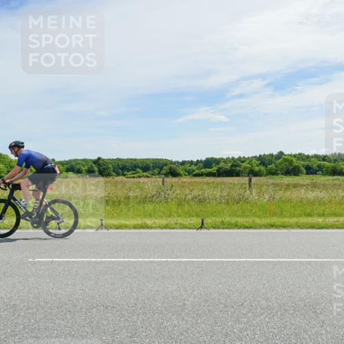 21.06.2026 - Viking Triathlon Michael Burmester http://msf.ph/oto/9887436 21.06.2026 11:58:31 Radfahren 5, 36, 36, 48, 164, 192, 208, 208, 221, 223, 232, 251, 278, 312, 353, 466, 494, 517, 563, 654 meine-sportfotos.de