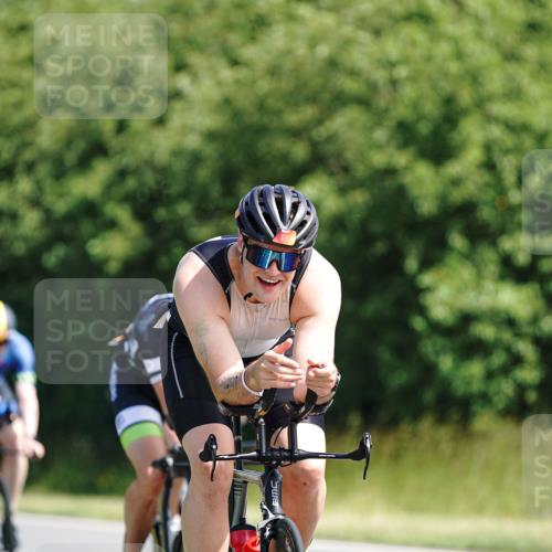 21.06.2026 - Viking Triathlon Michael Burmester http://msf.ph/oto/9887472 21.06.2026 11:33:12 Radfahren 69, 85, 107, 265, 274, 339, 377, 389, 403, 421, 423, 452, 457, 486, 497, 516, 520, 521, 574 meine-sportfotos.de