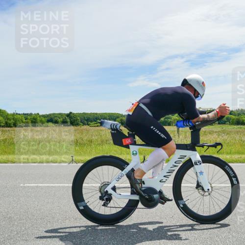 21.06.2026 - Viking Triathlon Michael Burmester http://msf.ph/oto/9887481 21.06.2026 11:59:14 Radfahren 47, 230, 242, 276, 311, 379, 421, 441, 444, 444, 510, 524, 531, 536, 537, 638, 638 meine-sportfotos.de