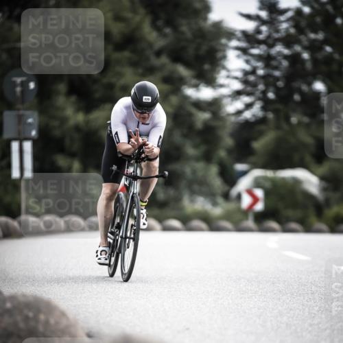 21.06.2026 - 29. Vierlanden-Triathlon H.Heesch http://msf.ph/oto/9887486 21.06.2026 10:44:08 Radfahren 50, 109, 135, 220, 245, 357, 359 meine-sportfotos.de