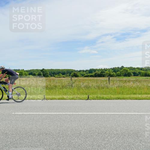 21.06.2026 - Viking Triathlon Michael Burmester http://msf.ph/oto/9887504 21.06.2026 11:59:18 Radfahren 47, 91, 242, 276, 306, 311, 379, 421, 441, 444, 444, 510, 524, 531, 536, 537, 638 meine-sportfotos.de