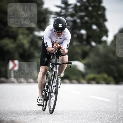 21.06.2026 - 29. Vierlanden-Triathlon H.Heesch http://msf.ph/oto/9887522 21.06.2026 10:44:08 Radfahren 50, 109, 135, 220, 245, 357, 359 meine-sportfotos.de
