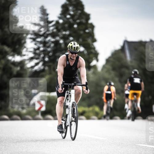 21.06.2026 - 29. Vierlanden-Triathlon H.Heesch http://msf.ph/oto/9887591 21.06.2026 10:44:32 Radfahren 173, 227, 399, 434 meine-sportfotos.de