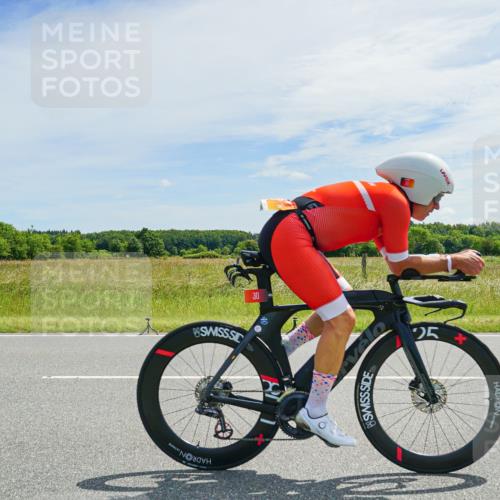 21.06.2026 - Viking Triathlon Michael Burmester http://msf.ph/oto/9887623 21.06.2026 12:01:09 Radfahren 30, 43, 82, 155, 170, 260, 260, 323, 343, 390, 391, 548, 554, 555 meine-sportfotos.de