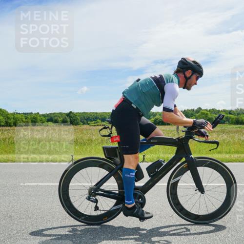 21.06.2026 - Viking Triathlon Michael Burmester http://msf.ph/oto/9887643 21.06.2026 12:01:42 Radfahren 13, 171, 196, 206, 322, 540, 648 meine-sportfotos.de