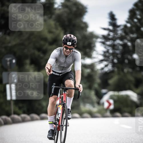 21.06.2026 - 29. Vierlanden-Triathlon H.Heesch http://msf.ph/oto/9887686 21.06.2026 10:44:50 Radfahren 34, 59, 191, 419, 452, 474 meine-sportfotos.de