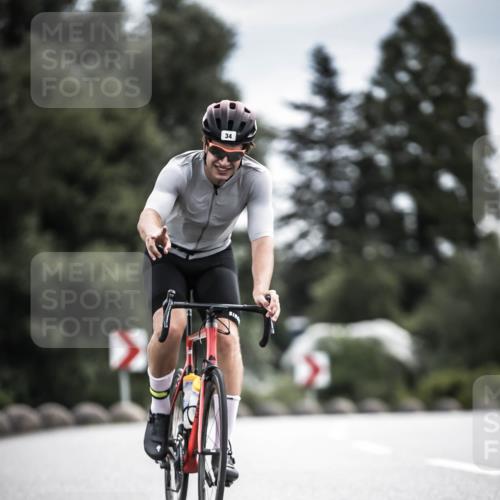 21.06.2026 - 29. Vierlanden-Triathlon H.Heesch http://msf.ph/oto/9887692 21.06.2026 10:44:50 Radfahren 34, 59, 191, 419, 452, 474 meine-sportfotos.de