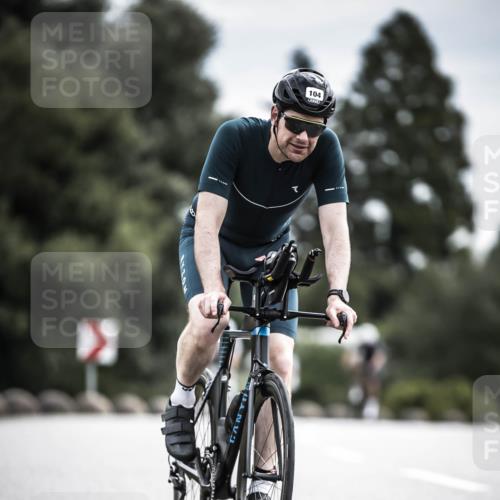 21.06.2026 - 29. Vierlanden-Triathlon H.Heesch http://msf.ph/oto/9887714 21.06.2026 10:45:06 Radfahren 88, 104, 257 meine-sportfotos.de