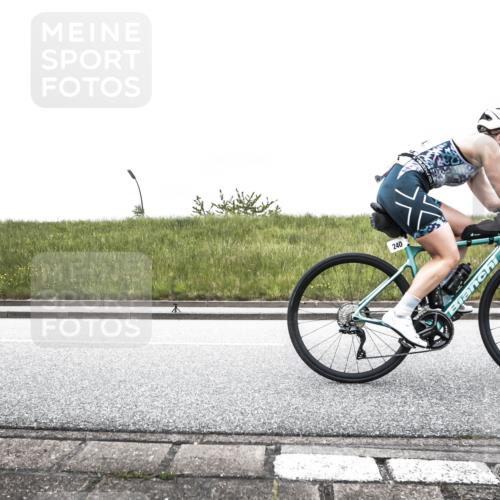 21.06.2026 - 29. Vierlanden-Triathlon H.Heesch http://msf.ph/oto/9895621 21.06.2026 09:46:54 Radfahren 140, 240, 241 meine-sportfotos.de