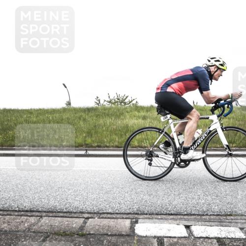 21.06.2026 - 29. Vierlanden-Triathlon H.Heesch http://msf.ph/oto/9895622 21.06.2026 09:47:06 Radfahren 148, 172, 288 meine-sportfotos.de