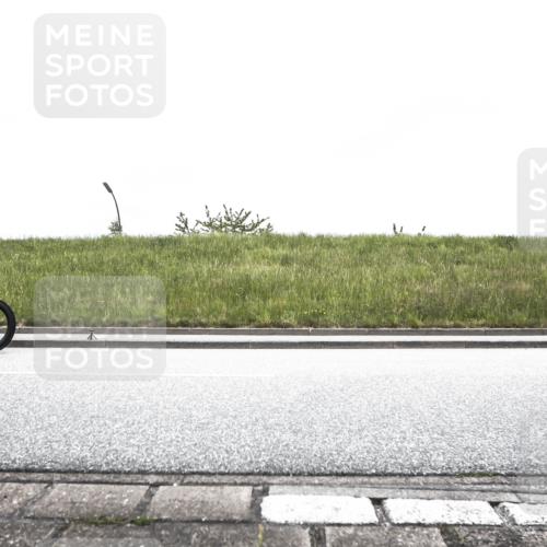 21.06.2026 - 29. Vierlanden-Triathlon H.Heesch http://msf.ph/oto/9895644 21.06.2026 09:48:41 Radfahren 12, 14, 36, 267 meine-sportfotos.de