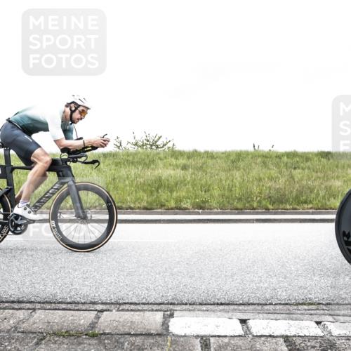 21.06.2026 - 29. Vierlanden-Triathlon H.Heesch http://msf.ph/oto/9895652 21.06.2026 09:50:23 Radfahren 49, 62, 93, 127, 1354 meine-sportfotos.de