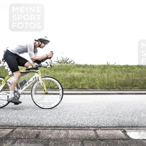 21.06.2026 - 29. Vierlanden-Triathlon H.Heesch http://msf.ph/oto/9895683 21.06.2026 10:00:34 Radfahren 10, 385, 1355 meine-sportfotos.de