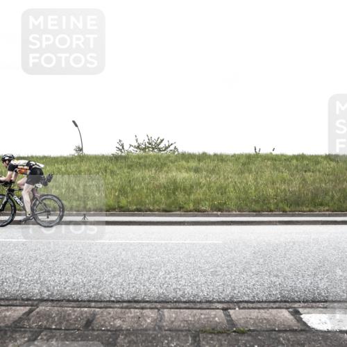 21.06.2026 - 29. Vierlanden-Triathlon H.Heesch http://msf.ph/oto/9895712 21.06.2026 10:06:14 Radfahren 9, 26, 60, 156, 354 meine-sportfotos.de