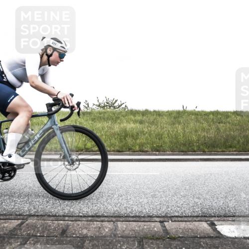 21.06.2026 - 29. Vierlanden-Triathlon H.Heesch http://msf.ph/oto/9895719 21.06.2026 10:08:48 Radfahren 30, 212, 269, 277 meine-sportfotos.de