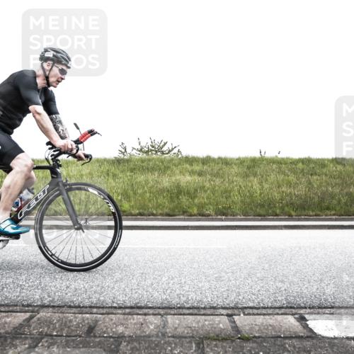 21.06.2026 - 29. Vierlanden-Triathlon H.Heesch http://msf.ph/oto/9895761 21.06.2026 10:19:38 Radfahren 403, 455 meine-sportfotos.de
