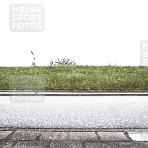 21.06.2026 - 29. Vierlanden-Triathlon H.Heesch http://msf.ph/oto/9895779 21.06.2026 10:20:31 Radfahren 176, 364, 435 meine-sportfotos.de