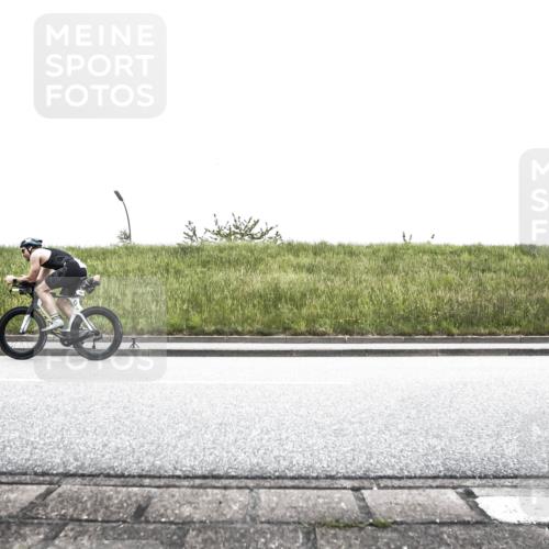 21.06.2026 - 29. Vierlanden-Triathlon H.Heesch http://msf.ph/oto/9895793 21.06.2026 10:21:52 Radfahren 37, 123, 213, 438, 478 meine-sportfotos.de