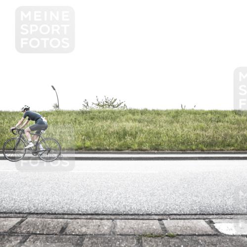 21.06.2026 - 29. Vierlanden-Triathlon H.Heesch http://msf.ph/oto/9895819 21.06.2026 10:46:57 Radfahren 31, 67, 160, 236, 242, 276 meine-sportfotos.de