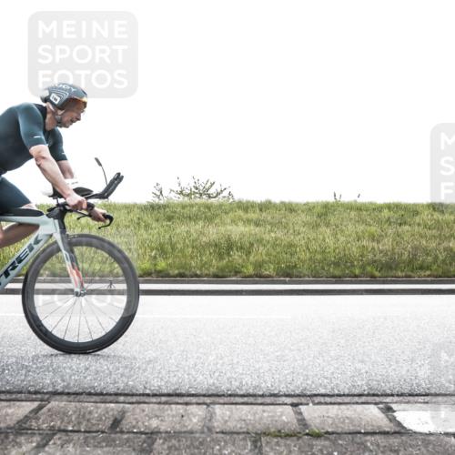 21.06.2026 - 29. Vierlanden-Triathlon H.Heesch http://msf.ph/oto/9895853 21.06.2026 10:49:02 Radfahren 163, 198, 231, 400, 442, 458 meine-sportfotos.de