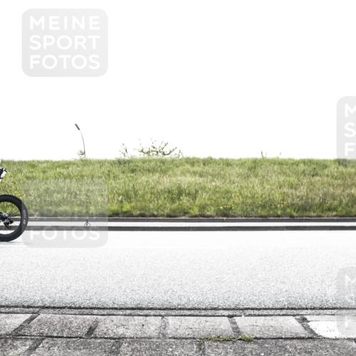 21.06.2026 - 29. Vierlanden-Triathlon H.Heesch http://msf.ph/oto/9895870 21.06.2026 10:50:04 Radfahren 39, 69, 77, 148, 418 meine-sportfotos.de