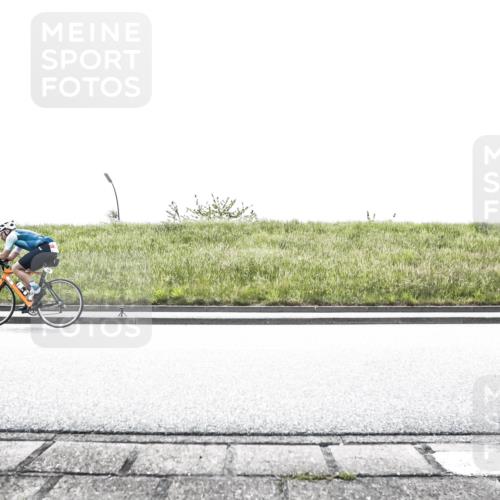 21.06.2026 - 29. Vierlanden-Triathlon H.Heesch http://msf.ph/oto/9895900 21.06.2026 10:51:48 Radfahren 18, 70, 75, 164, 172, 240, 279, 288, 455, 620, 622 meine-sportfotos.de