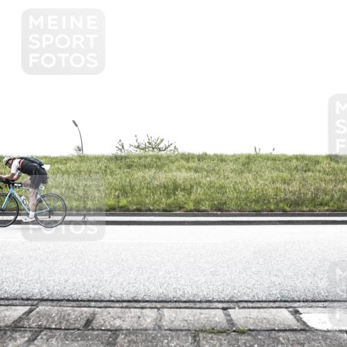 21.06.2026 - 29. Vierlanden-Triathlon H.Heesch http://msf.ph/oto/9895935 21.06.2026 10:53:25 Radfahren 48, 114, 168, 461 meine-sportfotos.de