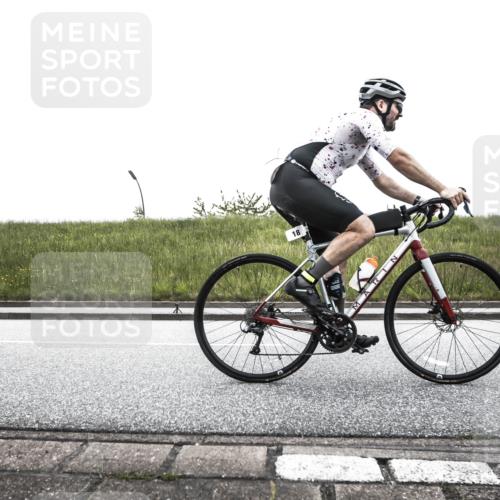 21.06.2026 - 29. Vierlanden-Triathlon H.Heesch http://msf.ph/oto/9896007 21.06.2026 09:36:48 Radfahren 18 meine-sportfotos.de