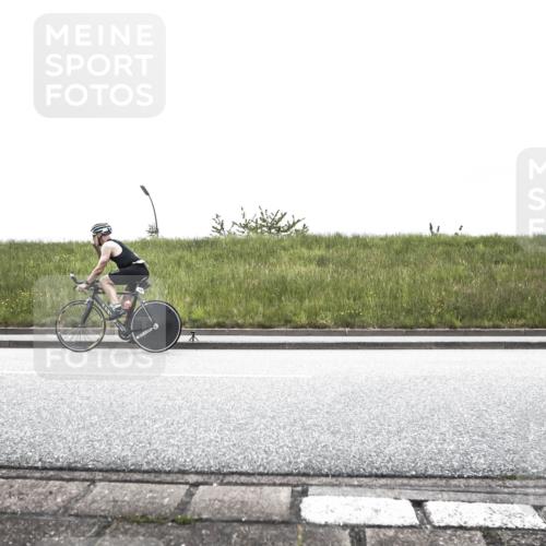 21.06.2026 - 29. Vierlanden-Triathlon H.Heesch http://msf.ph/oto/9896071 21.06.2026 09:40:32 Radfahren 50, 116, 158 meine-sportfotos.de