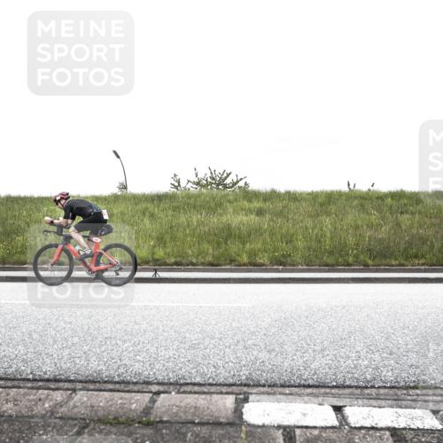 21.06.2026 - 29. Vierlanden-Triathlon H.Heesch http://msf.ph/oto/9896125 21.06.2026 09:43:49 Radfahren 23, 32, 33, 101, 129, 192, 211, 216, 287 meine-sportfotos.de