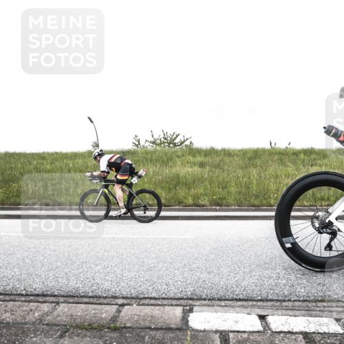 21.06.2026 - 29. Vierlanden-Triathlon H.Heesch http://msf.ph/oto/9896139 21.06.2026 09:43:58 Radfahren 23, 111, 178, 211, 216 meine-sportfotos.de