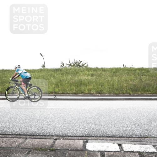 21.06.2026 - 29. Vierlanden-Triathlon H.Heesch http://msf.ph/oto/9896169 21.06.2026 09:45:12 Radfahren 200, 284, 290 meine-sportfotos.de