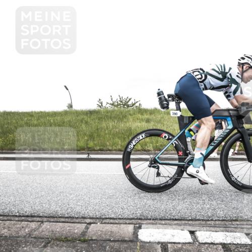 21.06.2026 - 29. Vierlanden-Triathlon H.Heesch http://msf.ph/oto/9896173 21.06.2026 09:45:18 Radfahren 79, 200, 261, 268, 290 meine-sportfotos.de