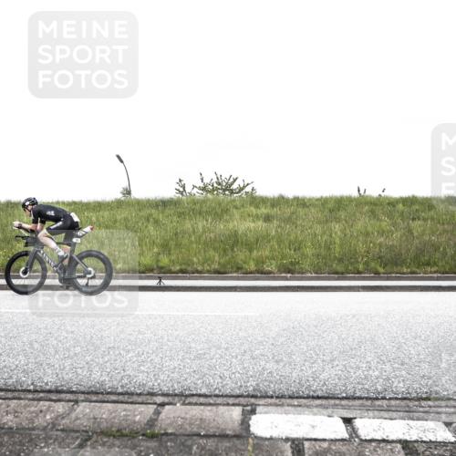 21.06.2026 - 29. Vierlanden-Triathlon H.Heesch http://msf.ph/oto/9896195 21.06.2026 09:46:27 Radfahren 21, 58, 164 meine-sportfotos.de
