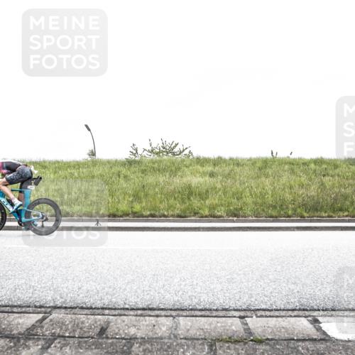 21.06.2026 - 29. Vierlanden-Triathlon H.Heesch http://msf.ph/oto/9896279 21.06.2026 09:50:40 Radfahren 202 meine-sportfotos.de