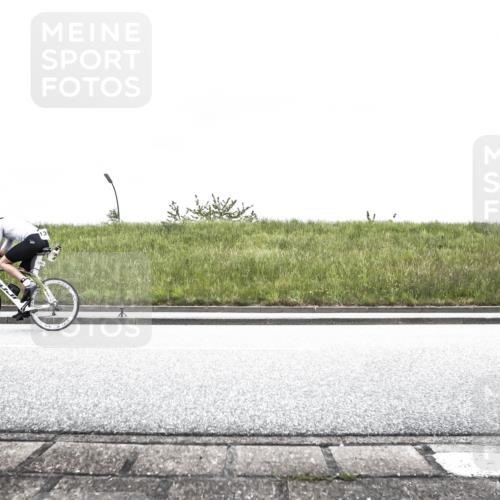 21.06.2026 - 29. Vierlanden-Triathlon H.Heesch http://msf.ph/oto/9896299 21.06.2026 09:52:24 Radfahren 107, 1355 meine-sportfotos.de