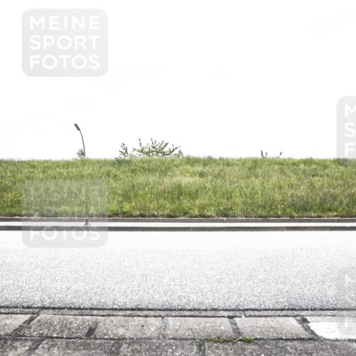 21.06.2026 - 29. Vierlanden-Triathlon H.Heesch http://msf.ph/oto/9896332 21.06.2026 09:53:36 Radfahren 51, 74, 79, 183, 219, 268, 284, 302 meine-sportfotos.de