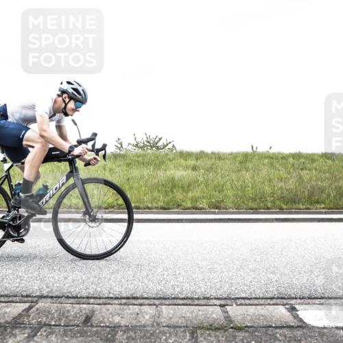 21.06.2026 - 29. Vierlanden-Triathlon H.Heesch http://msf.ph/oto/9896387 21.06.2026 09:55:22 Radfahren 20, 260 meine-sportfotos.de